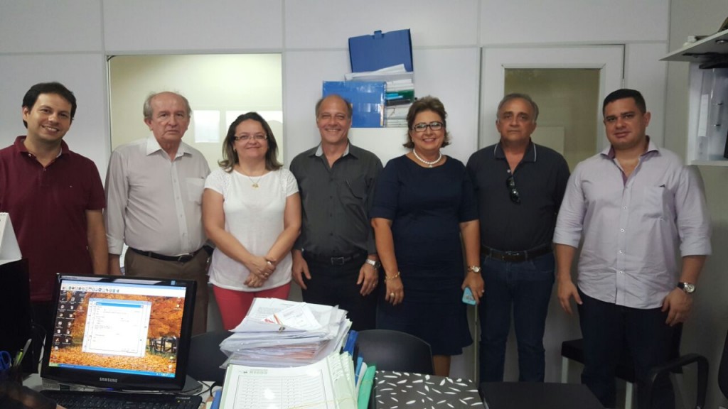 1f469bee-a4be-41a0-9263-ff7ae13a0412