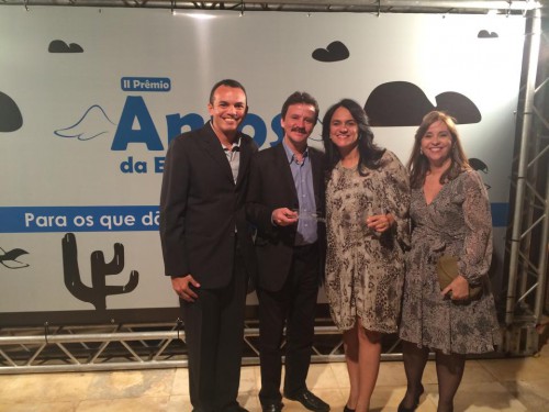 Da esq para direita, Professor Antônio Mendonça, Coordenador dos AE na Fanor, Dr Osvaldo Albuquerque, presidente do Conselho Federal de Enfermagem, Dra. Mirna Albuquerque, coordenadora Regional do AE, e Professora Karla Rolim, Coordenadora do AE na Unifor